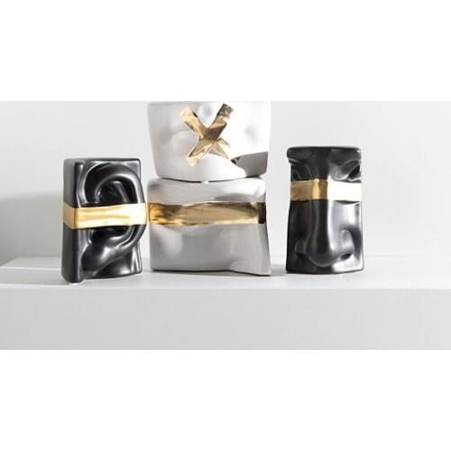 Creative Human Facial Features Gold Painted Ceramic Ornaments Home Room Showcase Window Sales Office Craft Decor Accessories