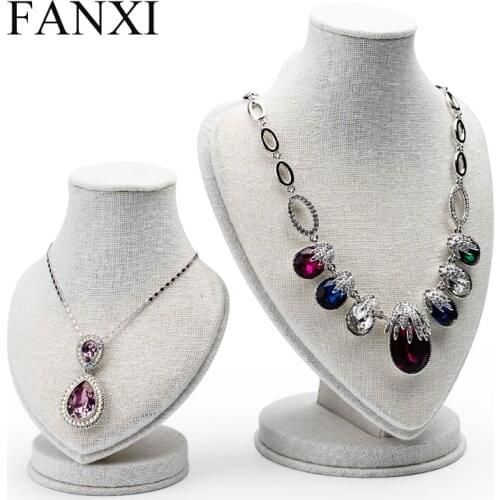 FANXI Creamy White Creative Heart Shape Neck Bust Jewelry Display Rack for Necklace or Pendant Chain Showcase Expositor