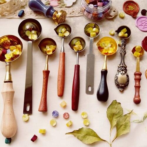 Melting Wax Spoon Seal for Sealing Retro Wooden Handle Scoop for Scrapbooking Envelope Wedding Packaging Gifts Postcard Stamping