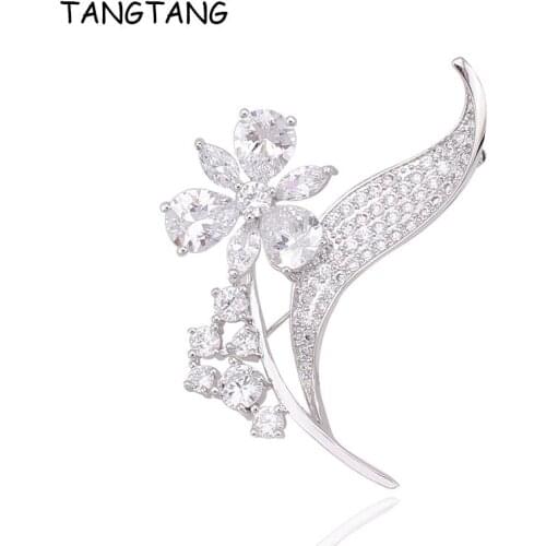 Charms Birthstone Wedding Collar Plant Flower Brooch Pins Zirconia Crystal Scarf Women Jewelry White Golden Color, Item: BH8255