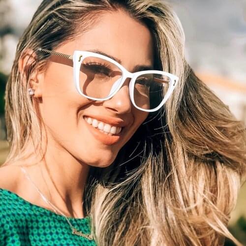 Retro Cat Eye Glasses Frames Women Square Eye Glasses Frames Men Eyeglasses Optical Frames Customized Glassess Eyewear 2021
