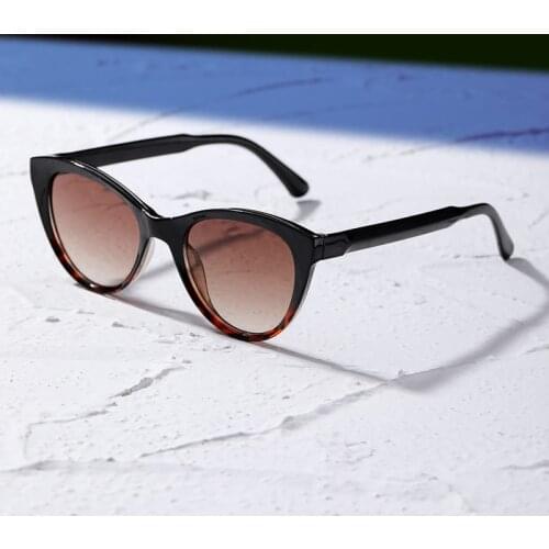 Wholesale Sunglasses For Women Cat Eye Frame Classic Sun Glasses Men Female Coated Eyewear Oculos De Sol Feminino UV400