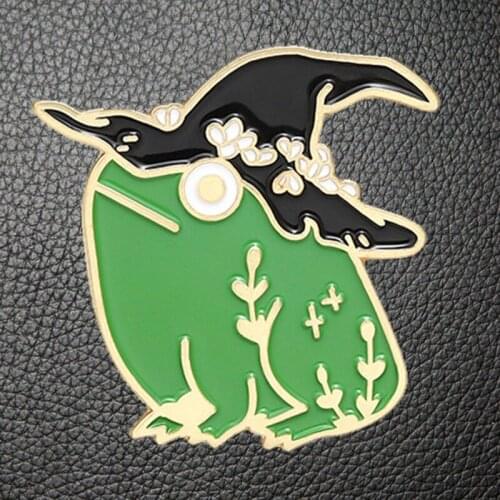 Green Enamel Witch Frogs Pins Funny Animal Wizard Brooches Shirt Lapel Badge Bag Cartoon Gothic Jewelry Gift For Friends