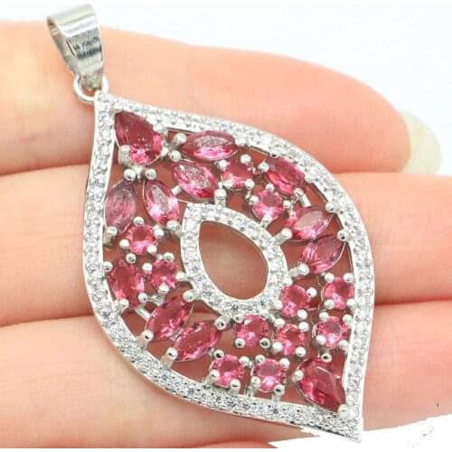 SheType Jewelry Pendants