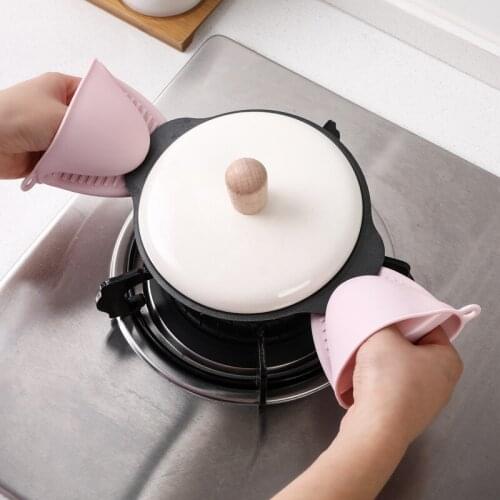 Silicone Hand Clip For Kitchen Helper Heat Insulation Gloves Baking Tools microwave oven mitts pot holder protection