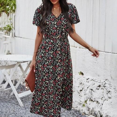 V Neck Short Sleeve Retro Print Dress Summer New Beach Skirts European American Womens Beach Long Skirts Fashion Sexy Women