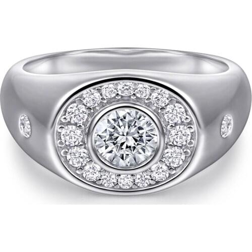925 Sterling Silver Simulation Diamond Ring Center Stone Size 5 MM Round Cut Vintage Jewelry