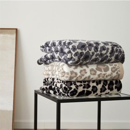 Soft Velvet Blanket Leopard Pattern Polyester Yarn Knitted Throw Towel Blanket Sofa Cover Airplane Nap Sleeping Thread Blankets