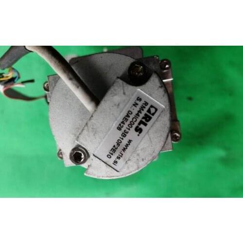 C044M9212HMEC1 stepper motor , used in good condition . 80% appearance new , good working , free shipping