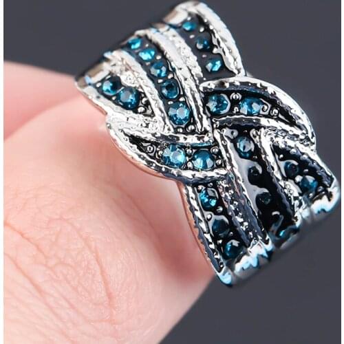 Vintage Silver Color Carved Partten Rings for Women Blue Crystal Charm Jewelry Wedding Party Finger Ring Accessories Wholesale