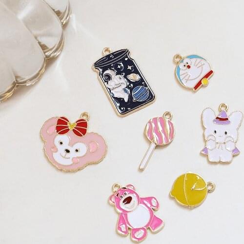 10pcs Funny Sweet Cute cartoon earrings Jingle cat alloy dripping oil pendant diy keychain bag Jewelry Accessories material