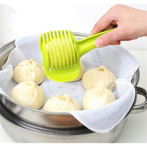 Kitchen Multi-Functional Plastic Vegetable Orange Lemon Slicer Tomato Holder Fruit Cutter Stand Utensil Clamp Potato Clips Knife