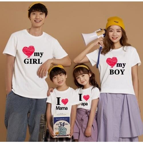 Family Matching Outfits I Love Mama Papa Grandpa Grandma Printed Tshirts Daddy Mommy Daughter Son Baby Boy Girl Sister Clothes