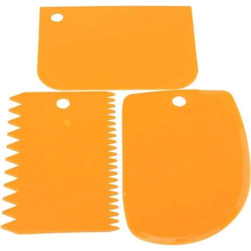 3Pcs/set Plastic Dough Icing Fondant Scraper Cake Decorating Baking Pastry Tools Plain Smooth Jagged Edge Spatulas Cutters