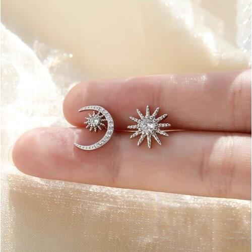 925 Sterling Silver 14K Gold Plating Sun Moon Asymmetrical Stud Earrings Women Exquisite Sweet Student Jewelry Girlfriend Gift