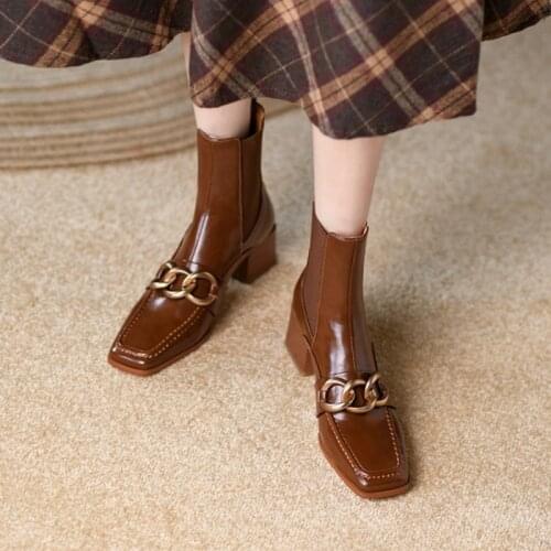 New Fall Women Shoes Split Leather Short Boots for Women Fashion Shoes Women Solid Metal Buckle Women Boots Concise Modern Boots