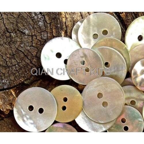 600pcs selected Favorite Findings Shell Buttons, Multi, Size Round mother of pearls size 8mm-20mm D25