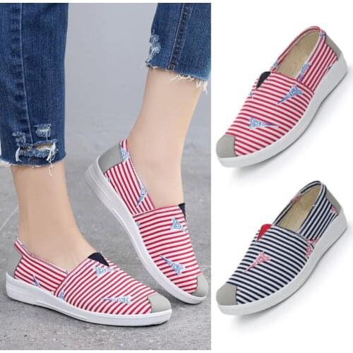 MDUG Women's Loafers