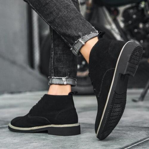 Mens loafers outdoor male boots for flat sport 2020 Sneaker hot men black sports leisure man sneakers footwear fashion causal