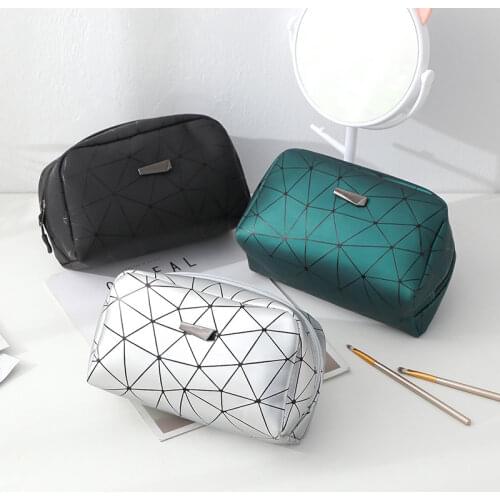 New Women Travel Cosmetic Bag Multifunction Geometric Makeup Bags Waterproof Portable Toiletries Organizer Make Up Cases 2021