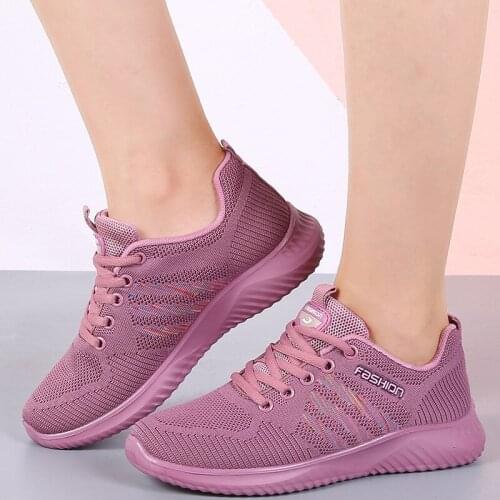 2019 New Women Summer Mesh Platform Sneakers Trainers White Shoes Wedges Outdoor Shoes Breathable Casual Soft Bottom Shoes Woman