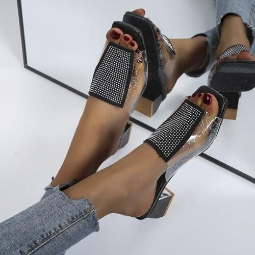 2021 Summer New Women Flip-flops Fashion Rhinestone Sandal Fashion Wind Transparent PVC High-end Women Outdoor Flip-flops