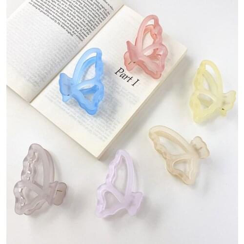 Butterfly Korean Solid Big Hair Claws Elegant Frosted Acrylic Hair Clips Hairpins Barrette Headwear Women Girls Hair Accessories