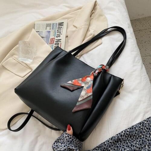 Vintage Large Capacity Soft Leather Women Messenger Bag 2021 New Style Single Shoulder Bag for Girls Ladies Elegant Handbag