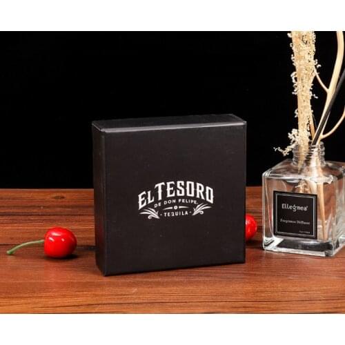 Custom magnetic packaging paper gift box,gold card foil logo luxury food boxes delivery packaging ---XP0785