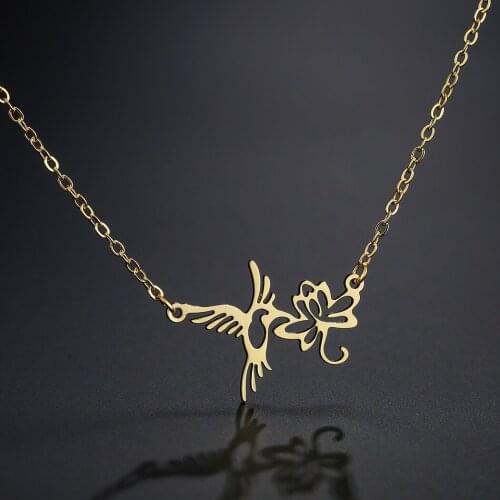 Dainty HummingBird Necklace Women Mom Tiny Animal Flower Necklace With Bird Necklace Elegant Stainless Steel Jewelry
