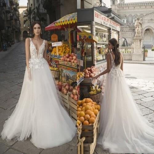Elegant Wedding Dress 2020 Sexy V-Neck Open Back Sleeveless Lace Applique Tulle Bridal Gowns Princess Robe De Mariee Tailor-made