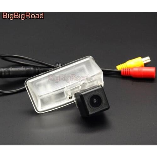 BigBigRoad Vehicle Wireless Rear View Reversing Camera HD Color Image For Toyota Crown S200 Corolla E120 E130 Reiz Vios Mark X