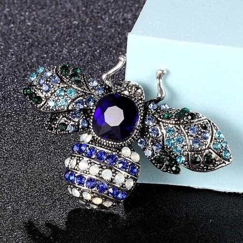 Zlxgirl jewelry small size vintage bee Brooches bouquet mens Christmas gifts statement womens punk Scarf pins broches