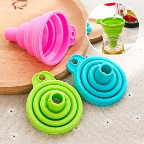 Struggling Snail Collapsible Colanders