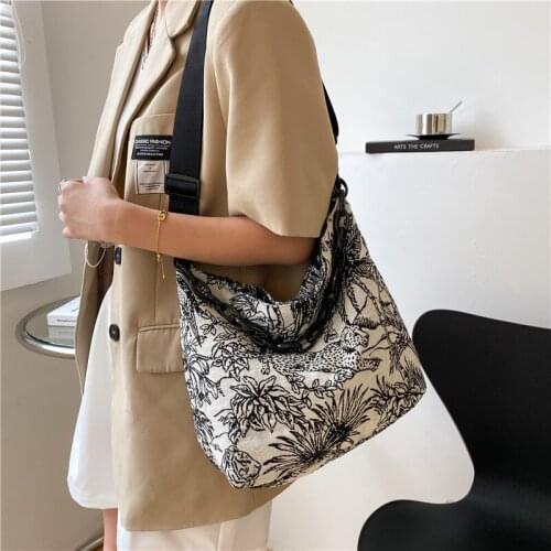 Fashion Women Canvas Crossbody Bag Newest Arrival Ladies Vintage Floral Print Shoulder Bag with Adjustable Straps Shopping Bags