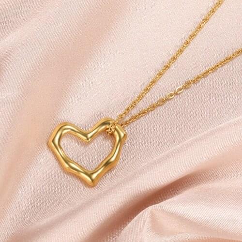 Romantic Heart-shaped Pendant Female Necklace For Women Vintage Choker Irregular Love Accessories Stainless Steel Jewelry Gift
