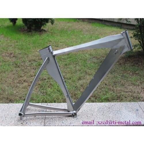 Titanium TT bicycle frame with normal head tube and breeze dropouts BSA thread BB shell