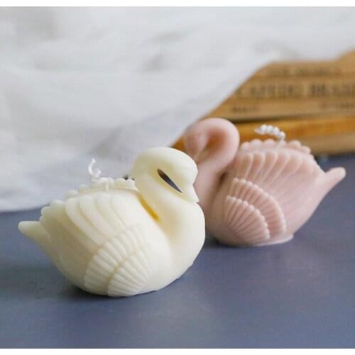 Swan Shape Aromatherapy Candle Mold 3D Animals Wax Candle Silicone Molds Plaster Crafts Decoration Tool