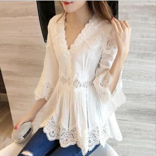 Summer Women Temperament Blouses Fashion Ladies Lace Embroidery Casual Shirts Loose Ruffle Tops Blusas Korean Style MM0417