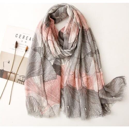 2021 Luxury Brand Ethnic Ginkgo Floral Fringe Viscose Shawl Scarf From Indian Lady Soft Wrap Pashmina Stole Bufanda Muslim Hijab