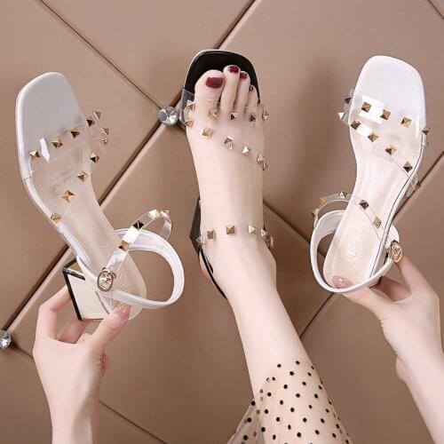 2021 Summer New Fashion All-match Rivet Thick Heel Buckle High Heel Large Size Roman Sandals Size 35-42