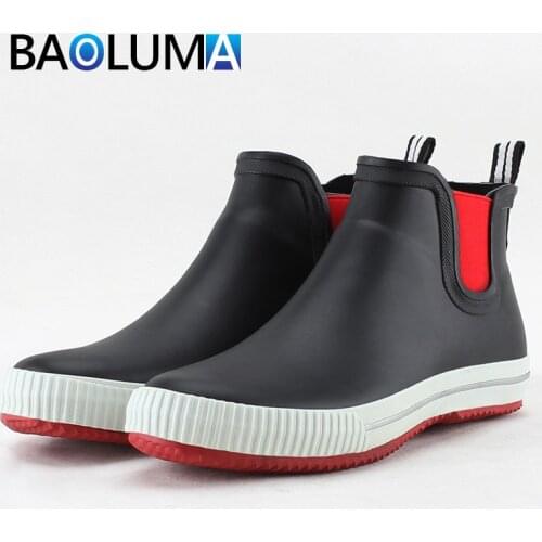 Classic Mens Rain Shoes Unisex Rubber Rain Boots Waterproof Womens Kitchen Work Shoes Outdoor Non-slip Adult Water Shoes