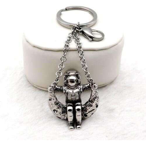 Astronaut On The Moon Novelty Key chain Stainless Steel Lobster Clasp Rings Chains Car Key ring Bag Keychain