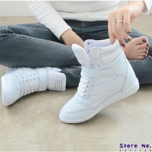 FANAN Women's Hidden Platform Shoes
