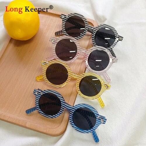 Fashion Kids Round Sunglasses Boys Girls Diamond Lovely Sun Glasses Children Baby Stripe Pink Eyewear Shades Goggle UV400 Oculos