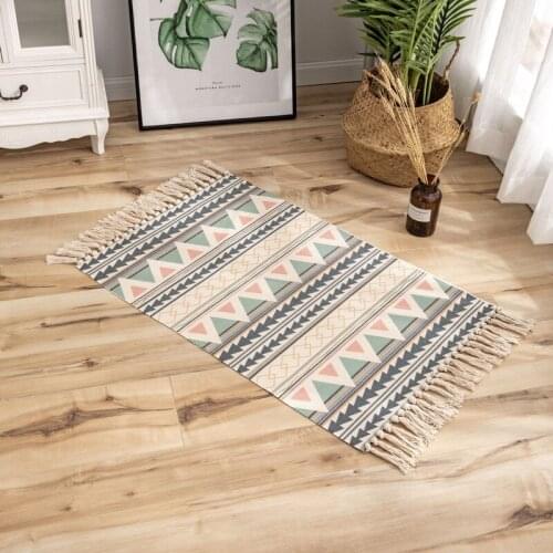 Indoor Cotton and Linen Knit Rug Ethnic Style Carpet Tassel Small Rug Bedroom Kitchen Rugs Mat Washable Home Decoration Doormat