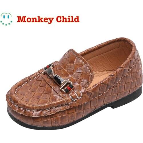 2021 New Small Leather Shoes Boys Wear Soft Leather Casual British Alligator Childrens Fashion Shoes Portable