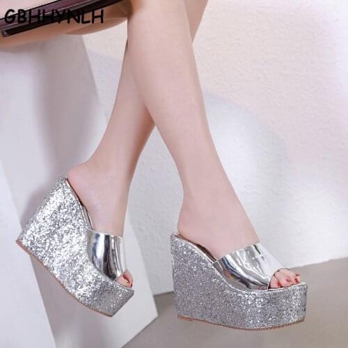 GBHHYNLH Womens Slippers Summer shoes Beach Casual Shoes Sexy Flip Flops Female Slides Bohemian shoes wedge flip flops LJA654