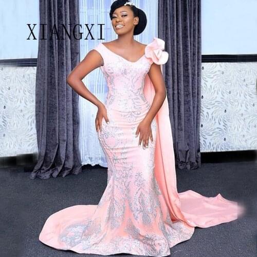 2020 New Listing Blush Mermaid Evening Dresses Long Lace V-Neck Sweep Train Formal Gowns Evening Dress Prom Party Dress Vestido