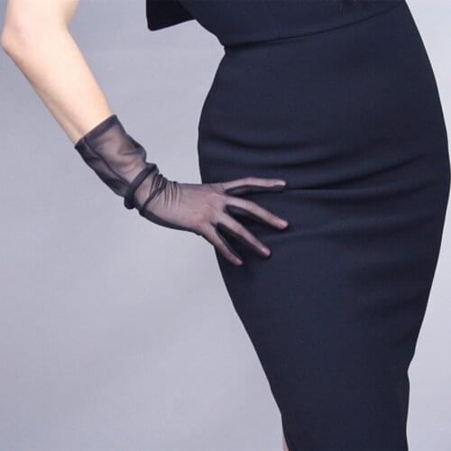 2018 Hot Mesh Gauze Lace Ultra-Thin Medium Long Section 35cm WomenS Black White Touch Screen Gloves TB29